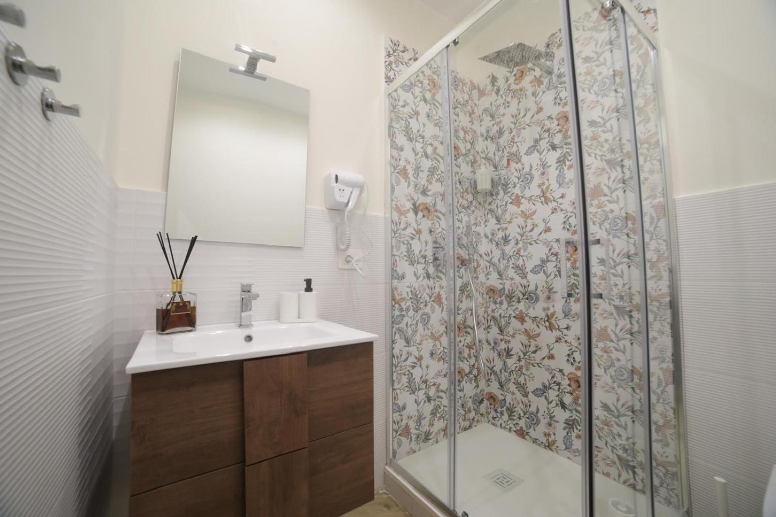 Vico Croce Suite, Spaccanapoli Экстерьер фото
