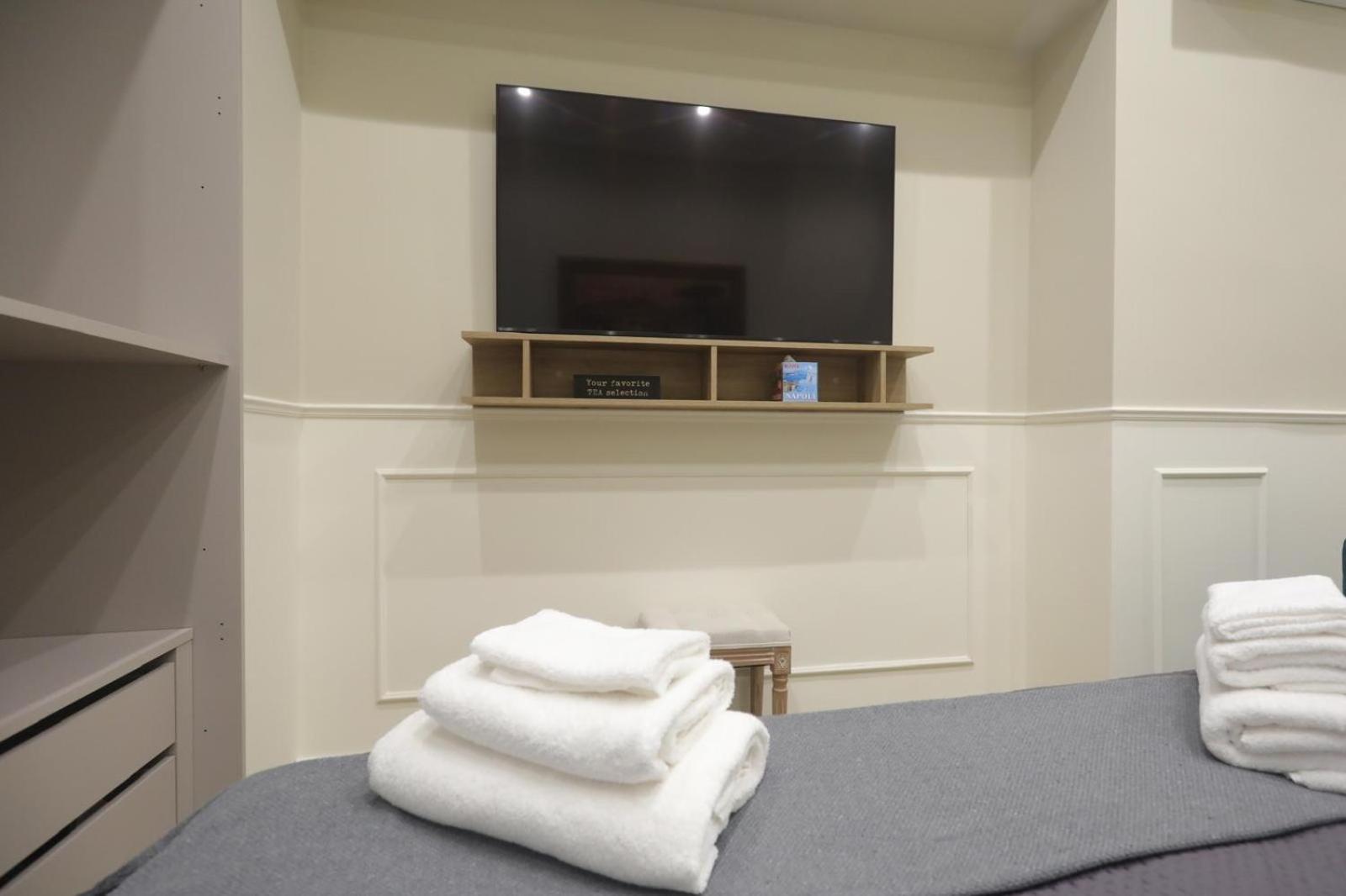 Vico Croce Suite, Spaccanapoli Экстерьер фото